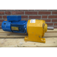 92 RPM 0,55 KW Asmaat 30 mm, 500V. Used